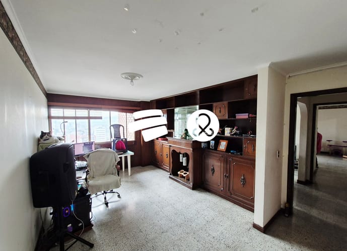Apartamento de 4 alcobas en venta en La Candelaria, Medellín, 200 m² · foto 8 de 24