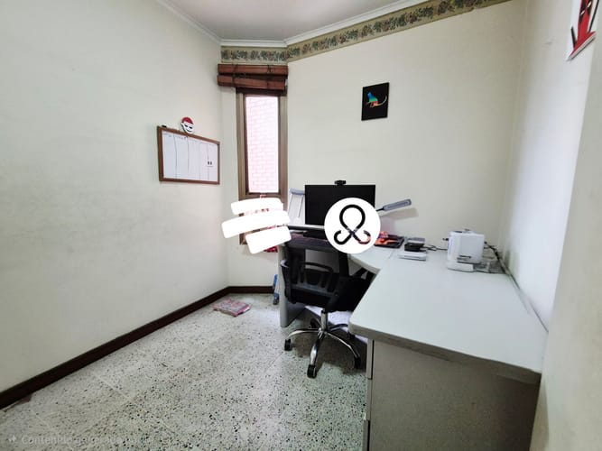 Apartamento de 4 alcobas en venta en La Candelaria, Medellín, 200 m² · foto 23 de 24
