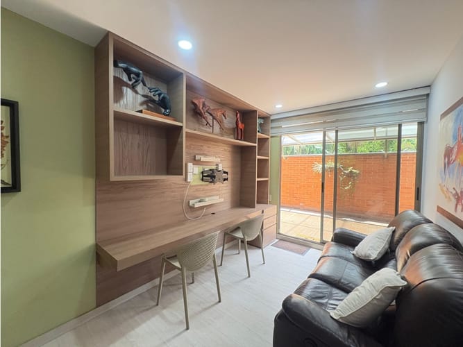 Apartamento de 2 alcobas en arriendo en La Florida, Medellín, 230 m² · foto 8 de 15
