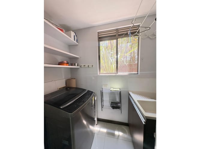 Apartamento de 2 alcobas en arriendo en La Florida, Medellín, 230 m² · foto 12 de 15