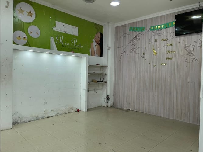 Local en venta en Bazurto, Cartagena, 450 m² · foto 5 de 13