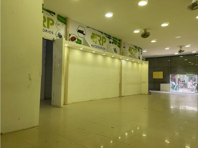 Local en venta en Bazurto, Cartagena, 450 m² · foto 10 de 13