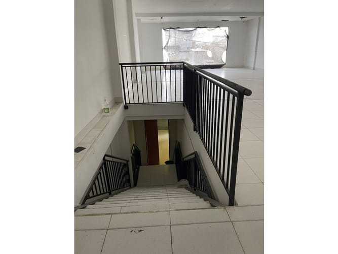 Local en venta en Bazurto, Cartagena, 450 m² · foto 12 de 13