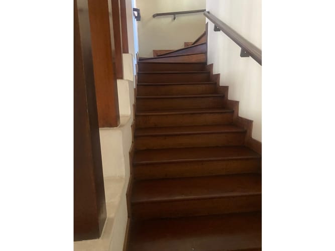 Casa de 5 alcobas en venta en Laureles, Medellín, 382 m² · foto 3 de 23
