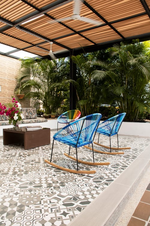 Casa de 6 alcobas en venta en Ricaurte, 475 m² · foto 2 de 18