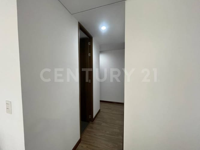 Apartamento de 3 alcobas en arriendo en Loma Benedictinos, Envigado, 120 m² · foto 5 de 20