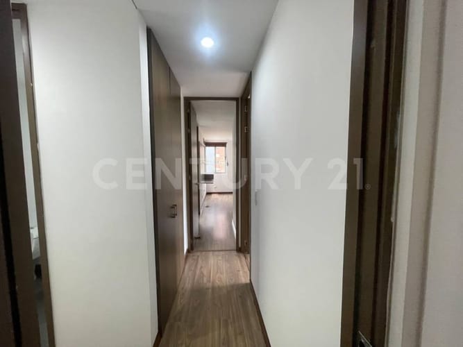 Apartamento de 3 alcobas en arriendo en Loma Benedictinos, Envigado, 120 m² · foto 10 de 20