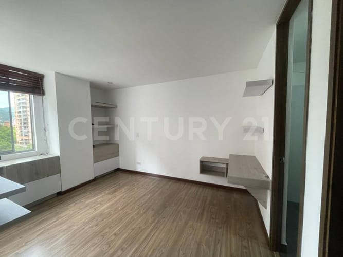 Apartamento de 3 alcobas en arriendo en Loma Benedictinos, Envigado, 120 m² · foto 14 de 20