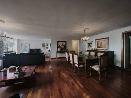 Apartamento de 4 alcobas en venta en Patio Bonito, Medellín, 212 m² · foto 3 de 14