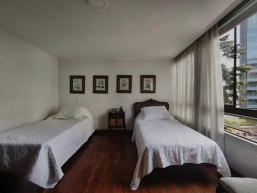 Apartamento de 4 alcobas en venta en Patio Bonito, Medellín, 212 m² · foto 9 de 14
