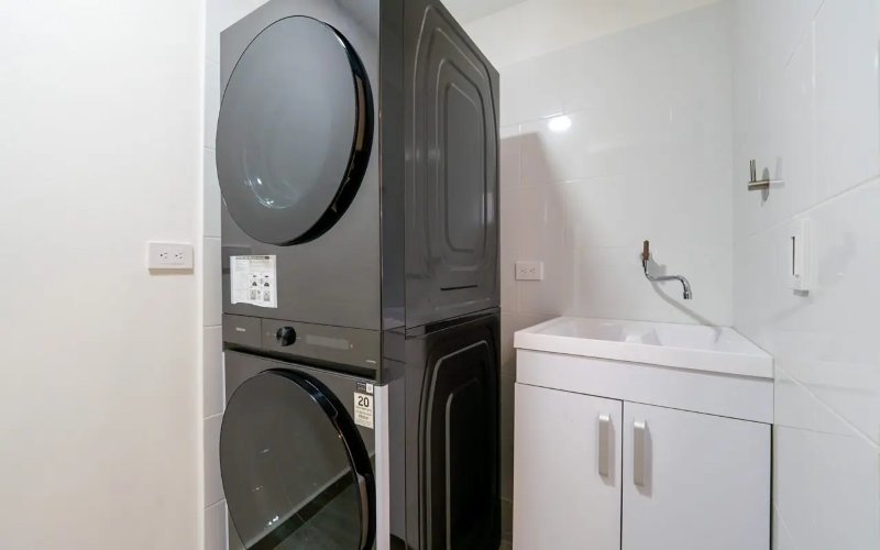 Apartamento en venta en Laureles, Medellín · foto 8 de 24