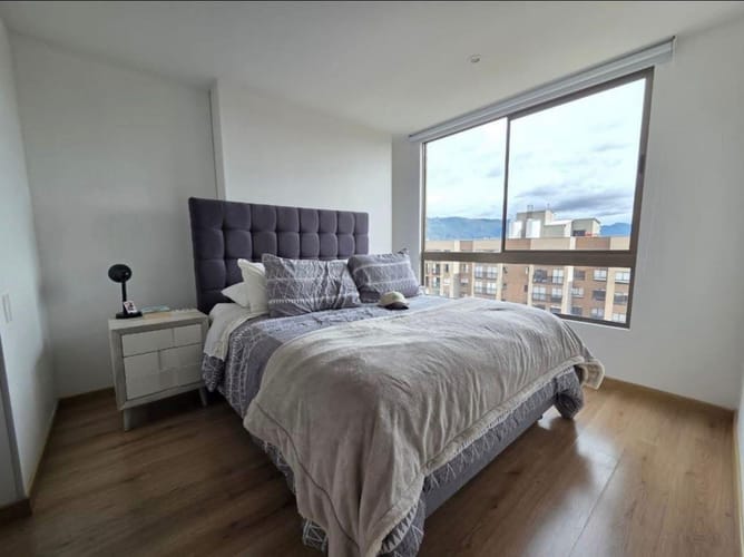 Apartamento de 3 alcobas en venta en Prado Veraniego, Bogotá, 84 m² · foto 5 de 17