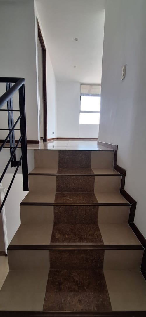 Apartamento de 3 alcobas en arriendo en Oviedo, Medellín, 140 m² · foto 14 de 24