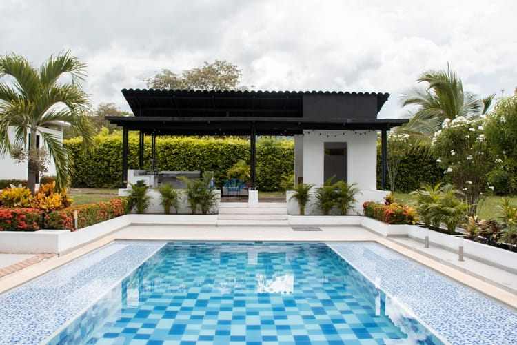 Casa de 6 alcobas en venta en Ricaurte, 475 m² · foto 16 de 18