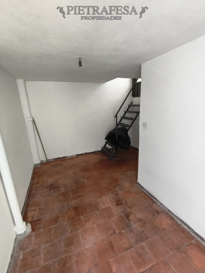 Casa en alquiler, 2 dormitorios, 1 baño, azotea con parrillero. Reducto. · Foto 9