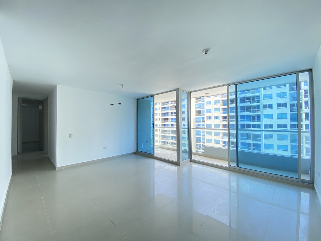 Apartamento en arriendo en Miramar, Barranquilla · foto 3 de 24