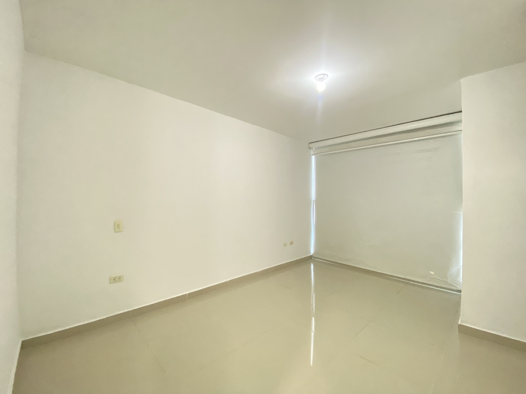 Apartamento en arriendo en Miramar, Barranquilla · foto 21 de 24
