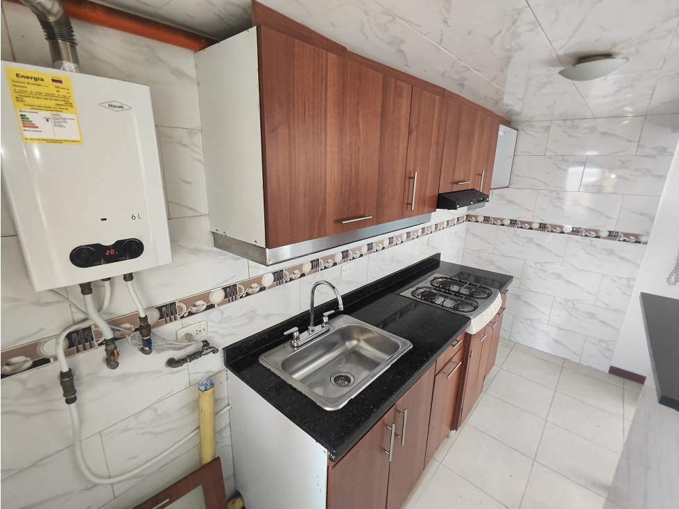 Apartamento en venta en Engativá, Bogotá · foto 2 de 17