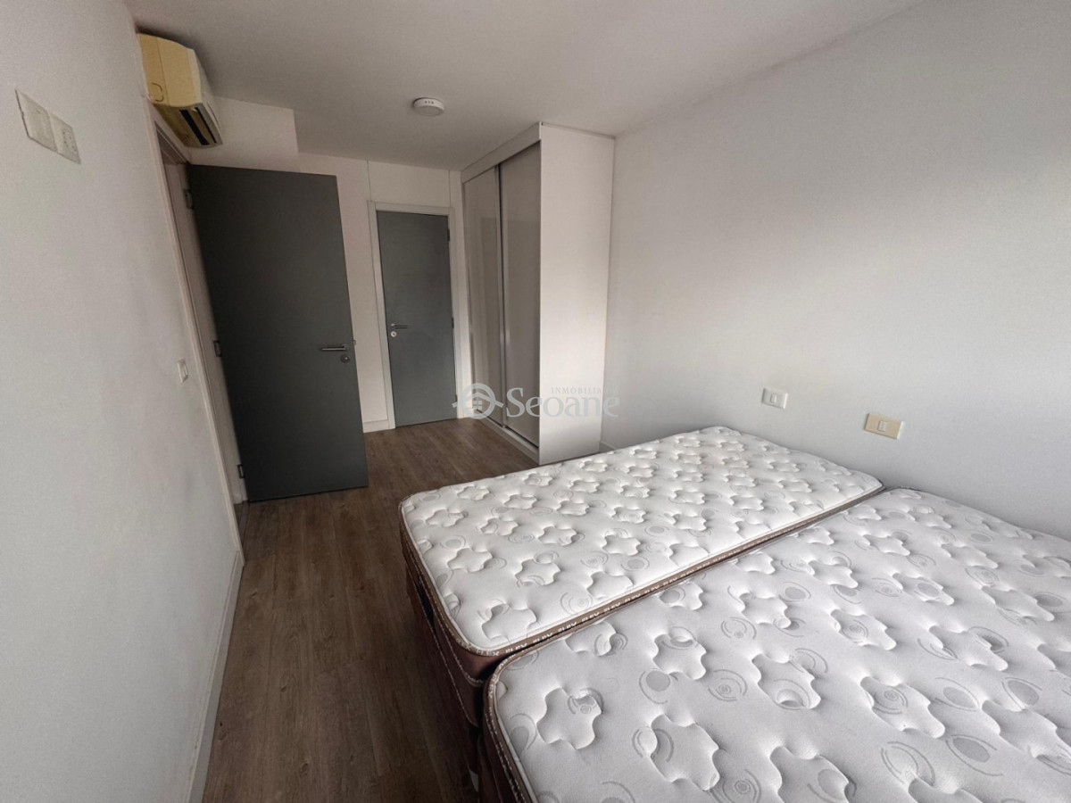 A Pasos Del Golf Amoblado, Piso Alto - Excelente Terraza Con Parrillero · Foto 11