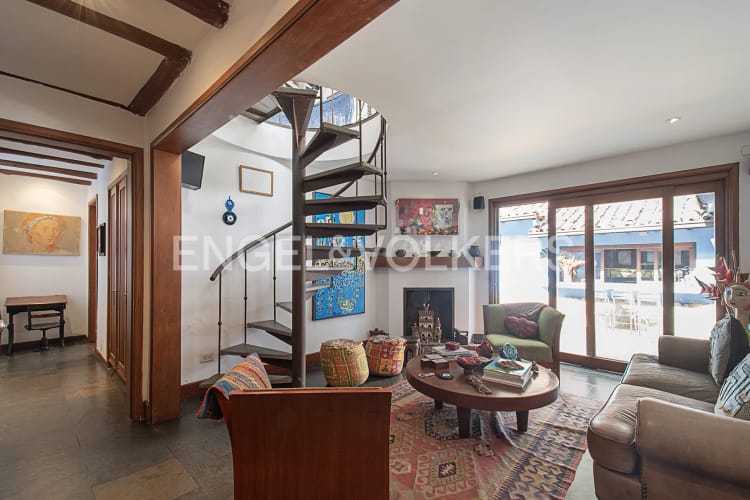 Casa de 5 alcobas en venta en Sotileza, Bogotá, 700 m² · foto 5 de 20