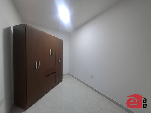 Apartamento en venta en San Antonio De Prado, Medellín · foto 3 de 12