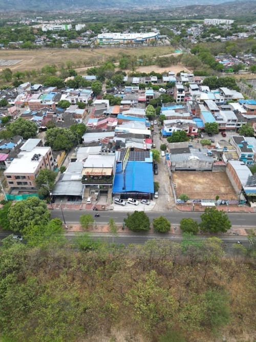 Local en venta en Cd. Del Cocli, Neiva, 544 m² · foto 10 de 11