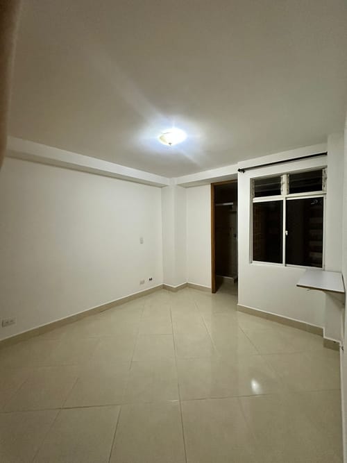 Apartamento de 3 alcobas en venta en La Floresta, Medellín, 64 m² · foto 7 de 12