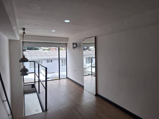 Apartaestudio en arriendo en Nicolas De Federman, Bogotá, 35 m² · foto 3 de 15