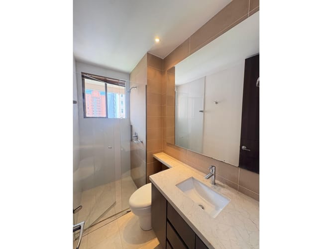 Apartamento de 3 alcobas en arriendo en La Florida, Medellín, 137 m² · foto 14 de 19