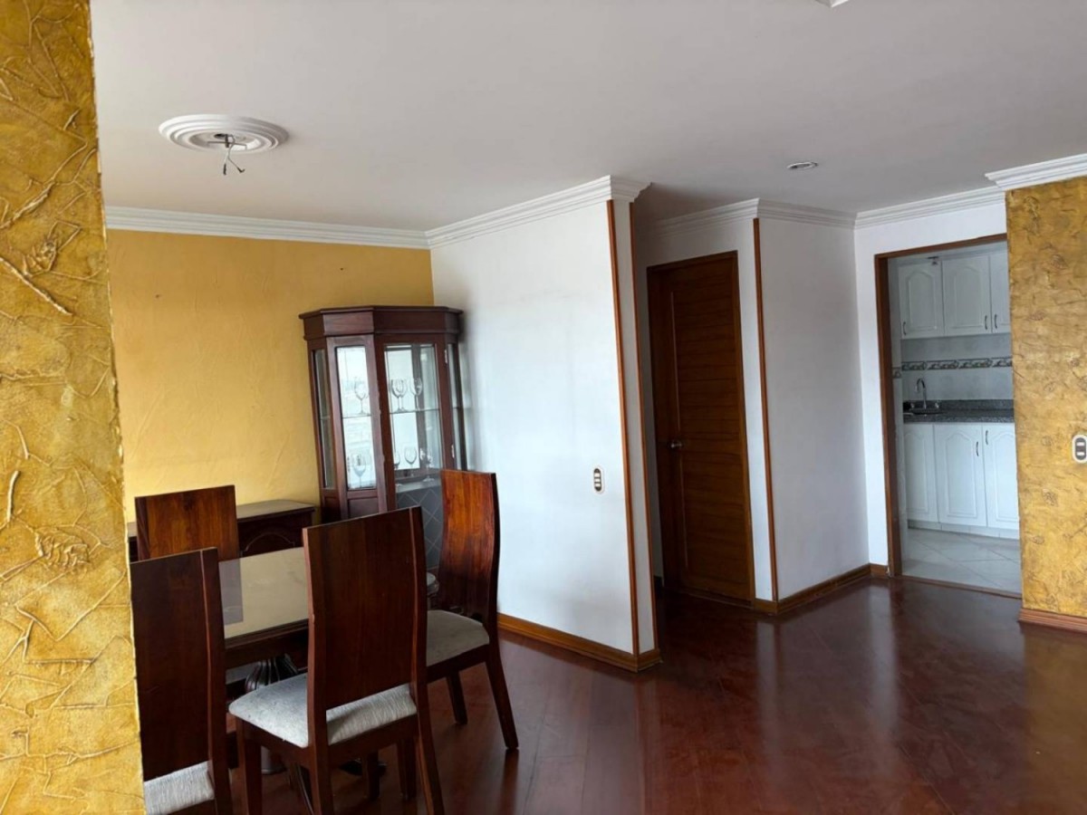 Apartamento en venta en Pontevedra, Bogotá · foto 6 de 24