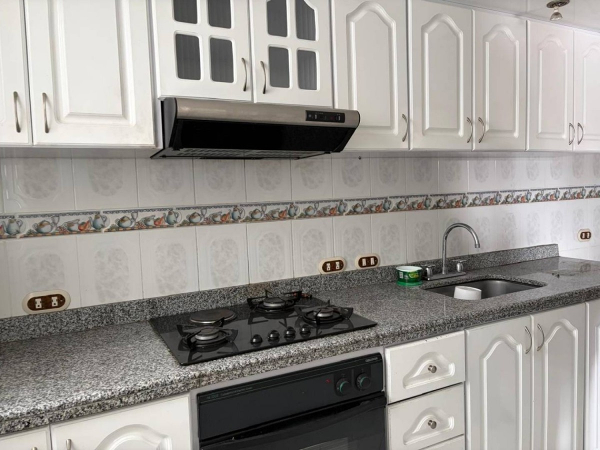 Apartamento en venta en Pontevedra, Bogotá · foto 18 de 24