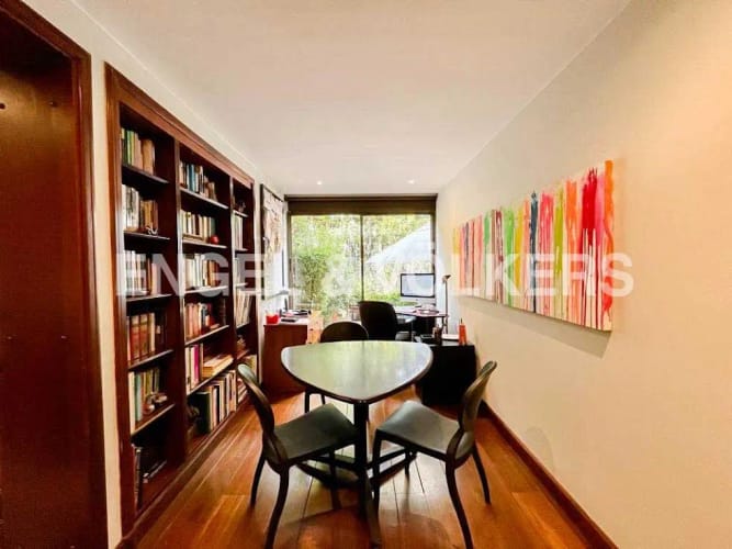 Apartamento de 3 alcobas en venta en Cerros De Niza, Bogotá, 238 m² · foto 9 de 20