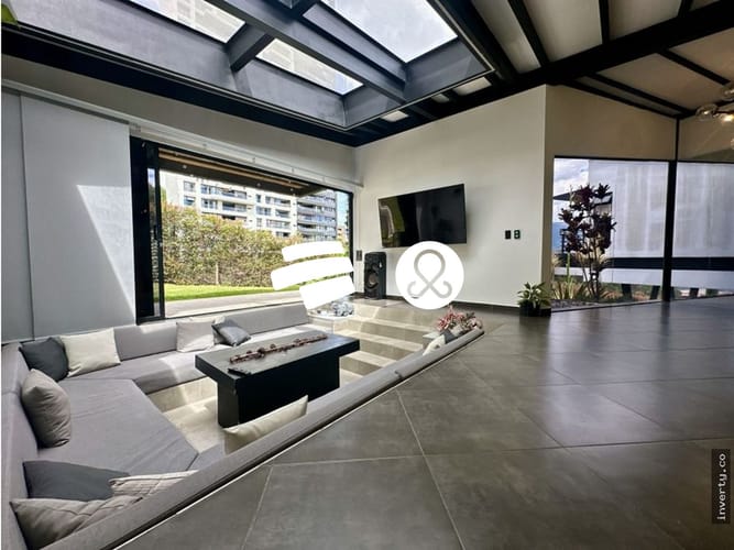 Casa de 4 alcobas en venta en Las Lomitas, Sabaneta, 315 m² · foto 5 de 15