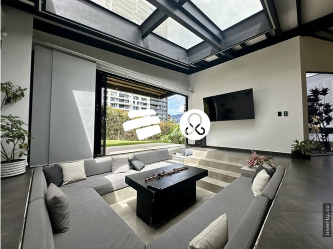 Casa de 4 alcobas en venta en Las Lomitas, Sabaneta, 315 m² · foto 6 de 15