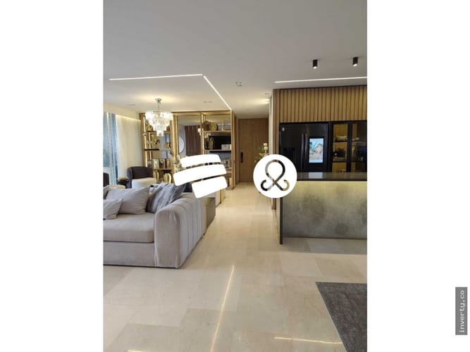 Apartamento de 3 alcobas en venta en El Poblado, Medellín, 198 m² · foto 10 de 23