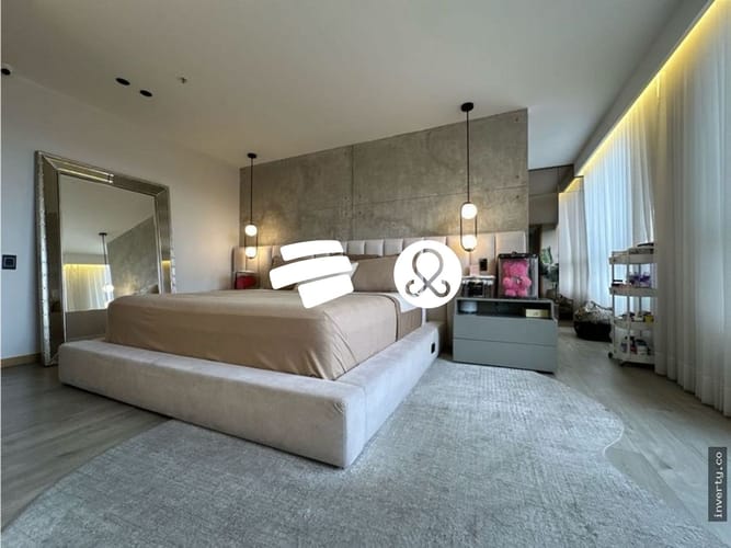 Apartamento de 3 alcobas en venta en El Poblado, Medellín, 198 m² · foto 18 de 23