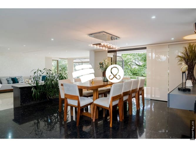 Apartamento de 4 alcobas en venta en Los Balsos, Medellín, 360 m² · foto 4 de 17