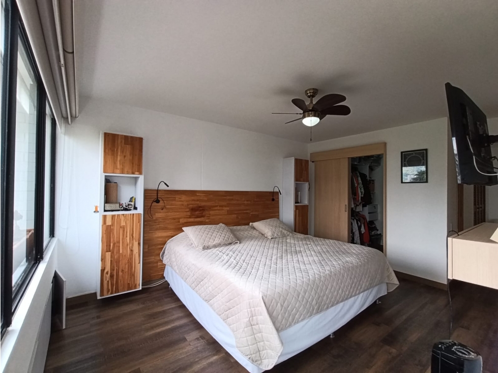 Apartamento en venta en La Aguacatala, Medellín · foto 14 de 23
