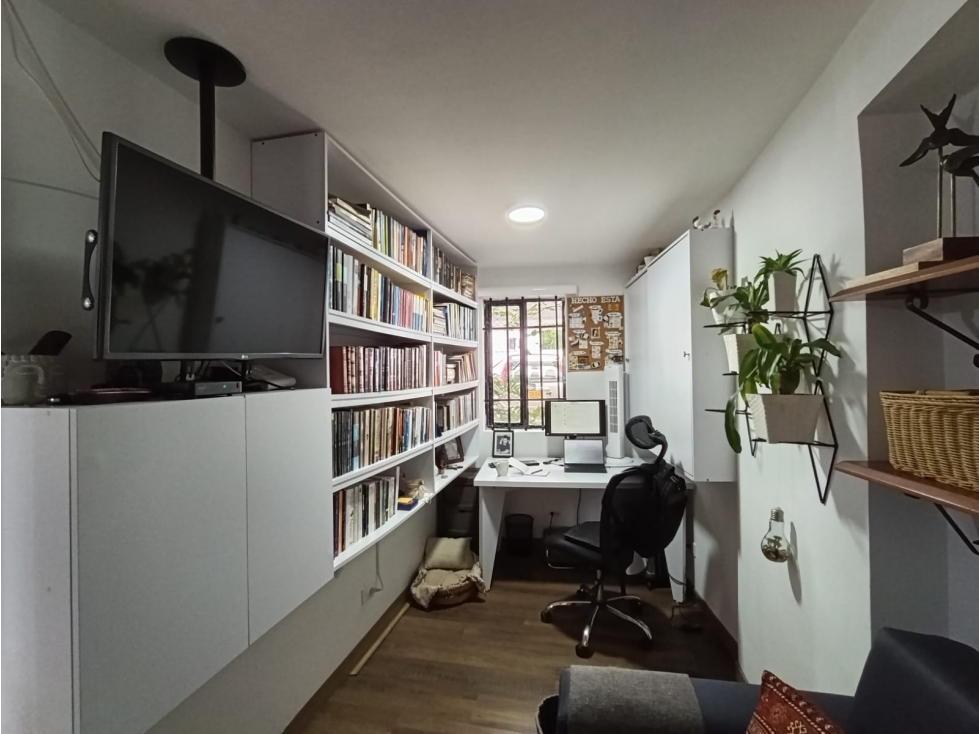 Apartamento en venta en La Aguacatala, Medellín · foto 18 de 23