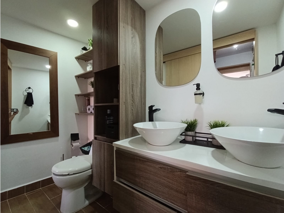 Apartamento en venta en La Aguacatala, Medellín · foto 19 de 23