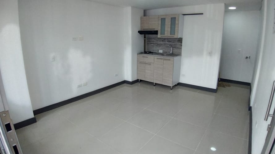 Apartaestudio en venta en Cristo Rey, Medellín, 90 m² · foto 2 de 19