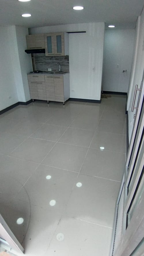 Apartaestudio en venta en Cristo Rey, Medellín, 90 m² · foto 3 de 19