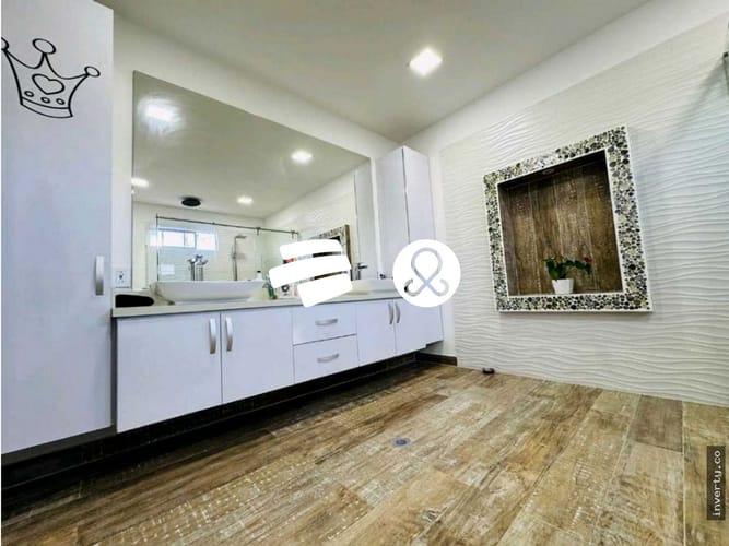 Casa de 6 alcobas en venta en Guayabito, Rionegro · foto 3 de 9