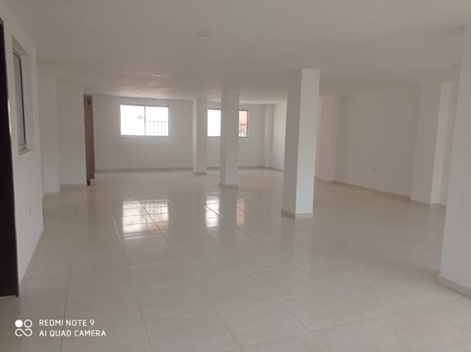 Bodega en venta en San Miguel, Bucaramanga, 131 m² · foto 3 de 8