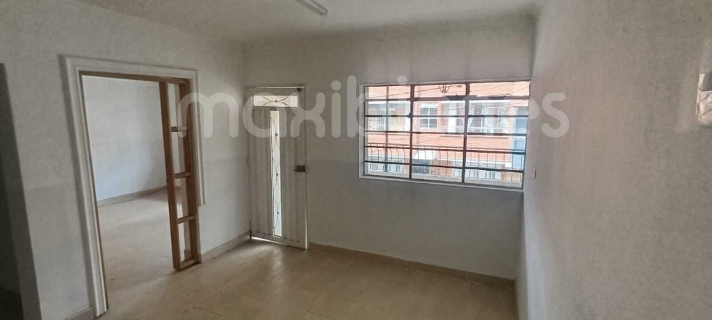 Casa de 16 alcobas en arriendo en Centro, Itagüí, 800 m² · foto 18 de 24