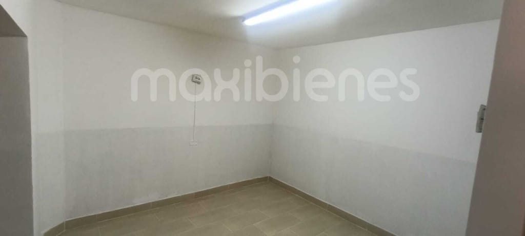 Casa de 16 alcobas en arriendo en Centro, Itagüí, 800 m² · foto 24 de 24