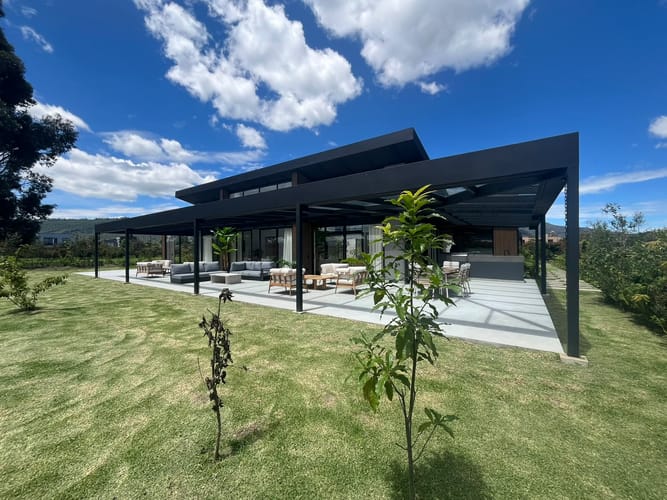 Casa de 5 alcobas en venta en San Jacinto, Chía, 445 m² · foto 6 de 20