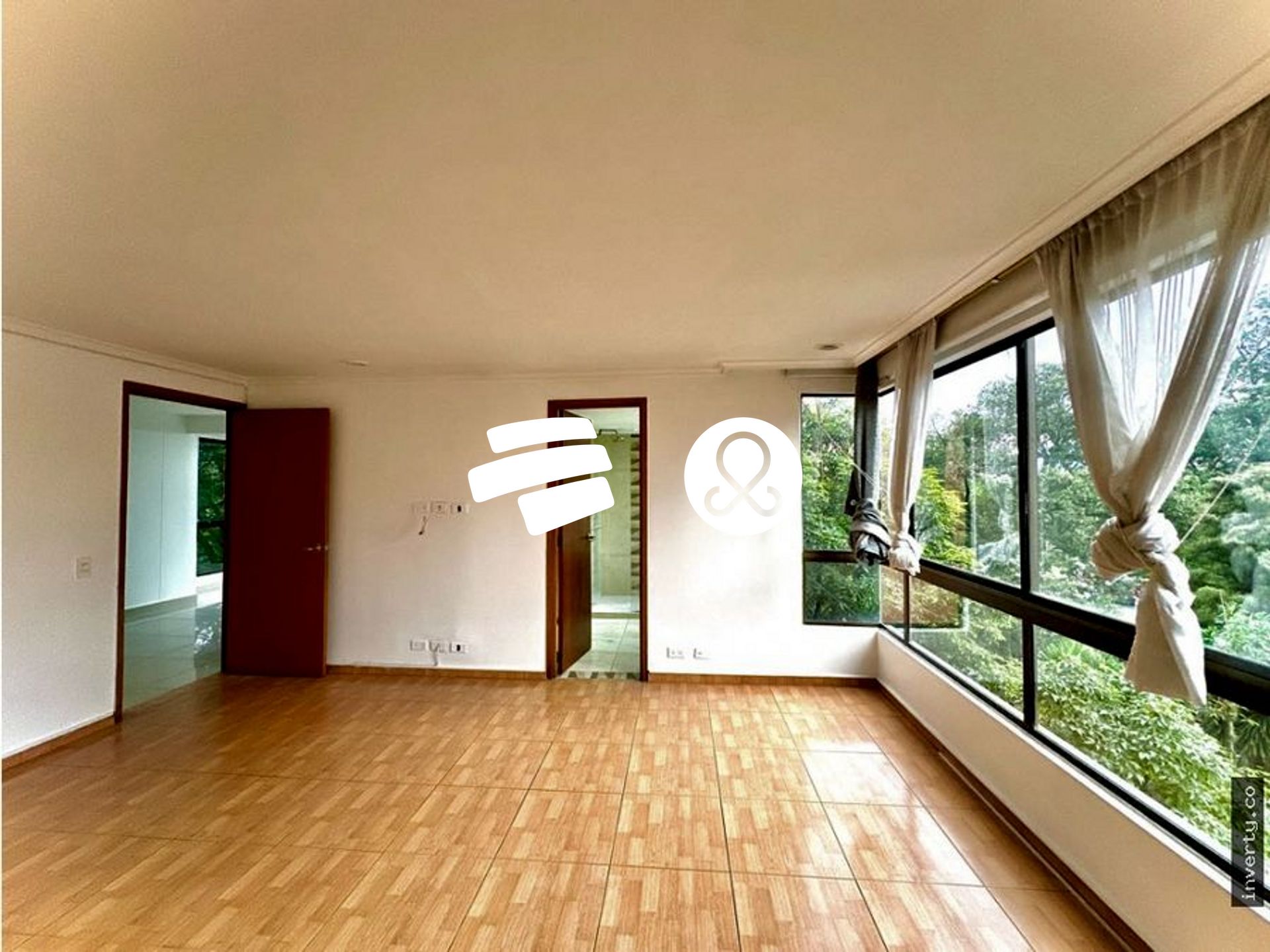 Apartamento en venta en El Poblado, Medellín · foto 2 de 18