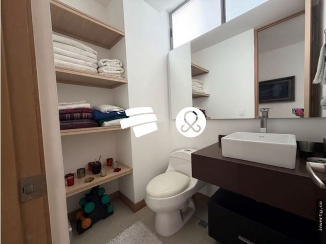 Apartamento de 3 alcobas en venta en El Poblado, Medellín, 148 m² · foto 12 de 13