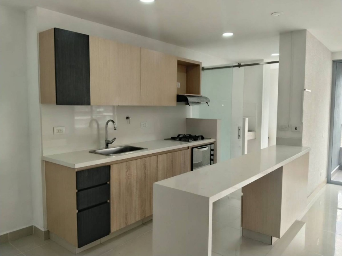 Apartamento en arriendo en Castropol, Medellín · foto 8 de 21